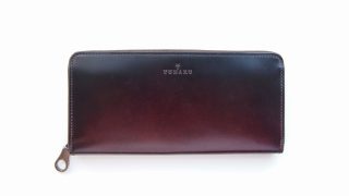 YUHAKU コードヴァン ラウンドファスナー束入れのレビュー。美しい色合い×コードバンを楽しめる1品の紹介