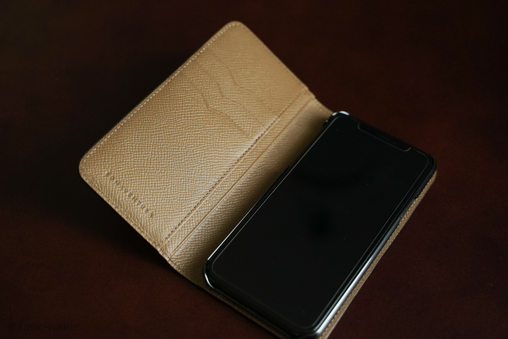 BONAVENTURA ノブレッサ ダイアリーケースのレビュー。内装にもノブレッサカーフを使った大人のiPhoneケース | 機能的な財布あります